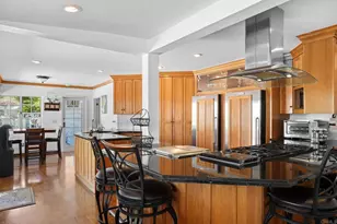 415 Carvalos Dr, Chula Vista, CA 91910 - Photo 10