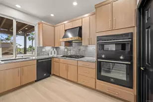 1689 Docena Rd, Carlsbad, CA 92011 - Photo 18