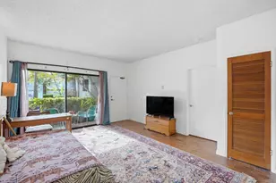 8310 Regents Rd, San Diego, CA 92122 - Photo 2