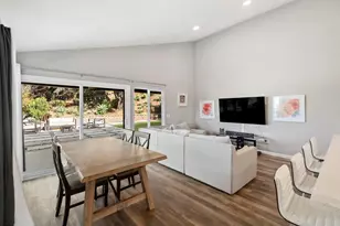 18027 Cotorro Rd, San Diego, CA 92128 - Photo 10