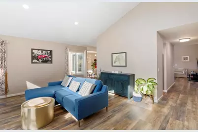 18027 Cotorro Rd, San Diego, CA 92128 - Photo 2