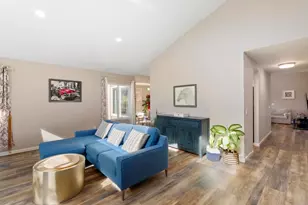 18027 Cotorro Rd, San Diego, CA 92128 - Photo 2