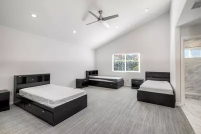 6809 11 Corintia Street, Carlsbad, CA 92009 - Photo 40