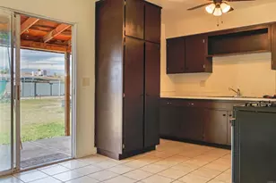 1090 N 17th St, Imperial, CA 92243 - Photo 4