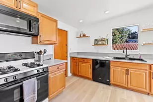 1125 Holly Ave, Imperial Beach, CA 91932 - Photo 10