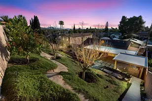 8366 Lake Adlon Dr, San Diego, CA 92119 - Photo 14