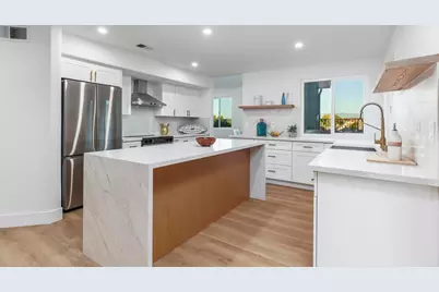 5166 Via Portola, Oceanside, CA 92057 - Photo 22