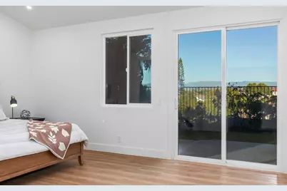 5166 Via Portola, Oceanside, CA 92057 - Photo 30