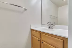 453 Graves Ave, El Cajon, CA 92020 - Photo 18