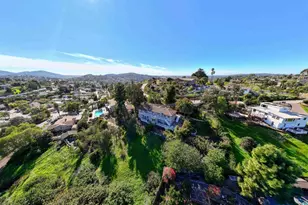 4275 Crestview Dr, La Mesa, CA 91941 - Photo 32