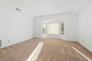 895 Mesa Pl, Chula Vista, CA 91910 - Photo 4