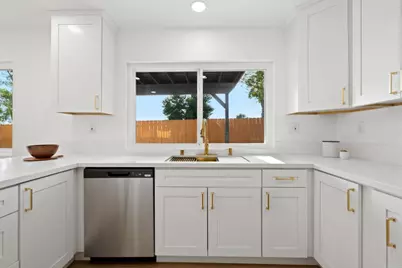 2858 Lehigh Court, Oceanside, CA 92056 - Photo 14