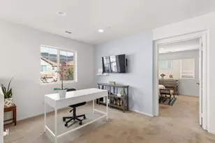 35461 Brown Galloway Ln, Fallbrook, CA 92028 - Photo 16