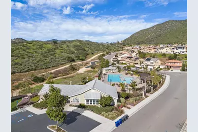 35461 Brown Galloway Ln, Fallbrook, CA 92028 - Photo 34