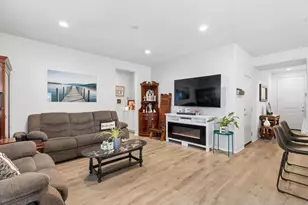 35461 Brown Galloway Ln, Fallbrook, CA 92028 - Photo 10