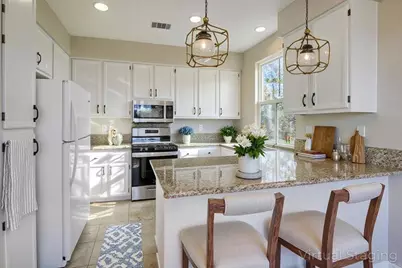 6064 Paseo Acampo, Carlsbad, CA 92009 - Photo 2