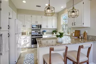 6064 Paseo Acampo, Carlsbad, CA 92009 - Photo 2