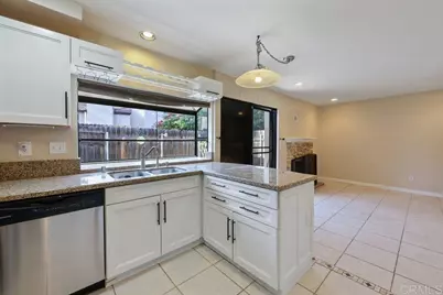 3008 Plaza Lorenzo, Bonita, CA 91902 - Photo 8