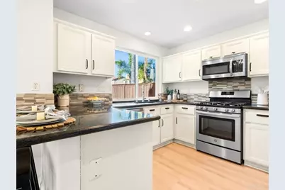 40595 Heyerdahl Avenue, Murrieta, CA 92563 - Photo 14