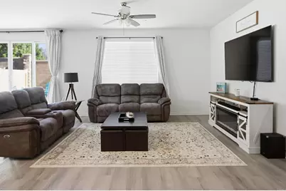 34392 Lapis Court, Murrieta, CA 92563 - Photo 10