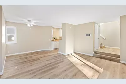 8448 Via Sonoma #100, La Jolla, CA 92037 - Photo 22