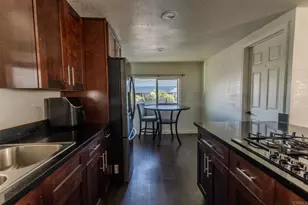 400 Greenfield Dr, El Cajon, CA 92021 - Photo 6
