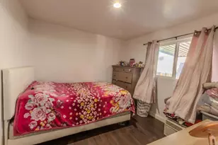 400 Greenfield Dr, El Cajon, CA 92021 - Photo 18