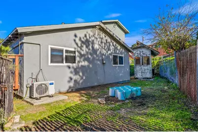 166 Lakeview Avenue, Spring Valley, CA 91977 - Photo 28