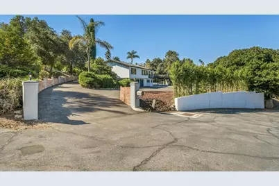 1051 Via Rancho Parkway, Escondido, CA 92029 - Photo 4