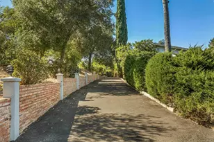 1051 Via Rancho Pkwy, Escondido, CA 92029 - Photo 68