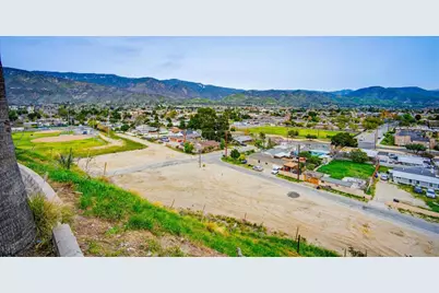 304 Edgerton, San Bernardino, CA 92405 - Photo 34