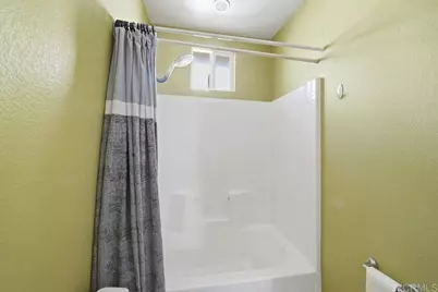 31855 McCartney Drive, Winchester, CA 92596 - Photo 26