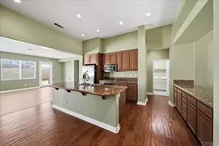 31855 McCartney Dr, Winchester, CA 92596 - Photo 10