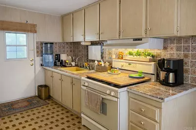 810 San Ynez Drive, Hemet, CA 92543 - Photo 14