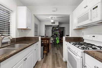 13095 Wimberly Square #107, San Diego, CA 92128 - Photo 12