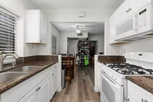 13095 Wimberly Square, San Diego, CA 92128 - Photo 12