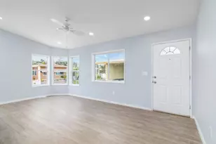 35 Parkwood Ln, Oceanside, CA 92054 - Photo 8