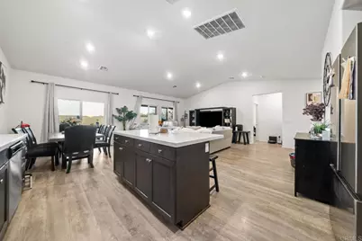 28428 Fressia Drive, Winchester, CA 92596 - Photo 6