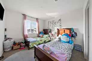 28428 Fressia Dr, Winchester, CA 92596 - Photo 14