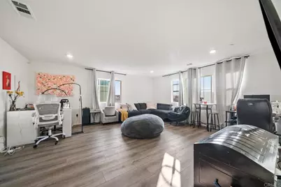 28428 Fressia Drive, Winchester, CA 92596 - Photo 10