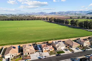 28428 Fressia Dr, Winchester, CA 92596 - Photo 48