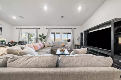 28428 Fressia Drive, Winchester, CA 92596 - Photo 8