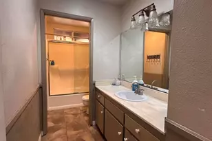 2430 Sunflower Terrace, Vista, CA 92083 - Photo 22