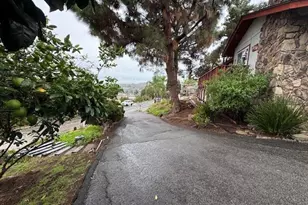 2430 Sunflower Terrace, Vista, CA 92083 - Photo 48