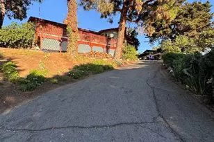 2430 Sunflower Terrace, Vista, CA 92083 - Photo 38