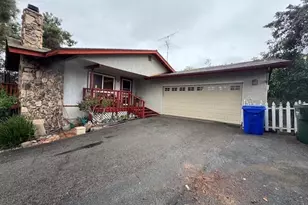 2430 Sunflower Terrace, Vista, CA 92083 - Photo 4