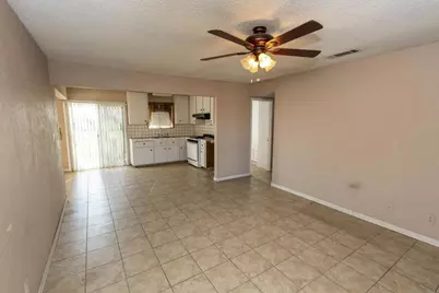 1410 Grayson Circle, Firebaugh, CA 93622 - Photo 2