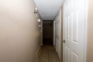 1410 Grayson Cir, Firebaugh, CA 93622 - Photo 18