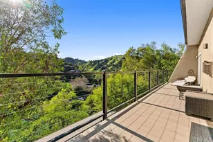 3866 Alta Mesa Dr, Studio City, CA 91604 - Photo 38