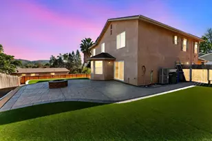 209 Journeys End, Vista, CA 92083 - Photo 42